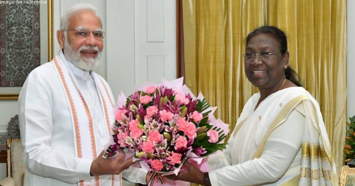 President Murmu extends birthday greetings to PM Modi; wishes for his good health